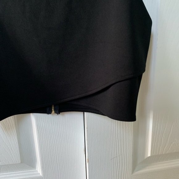 Express Black and Gold top - Picture 3 of 6